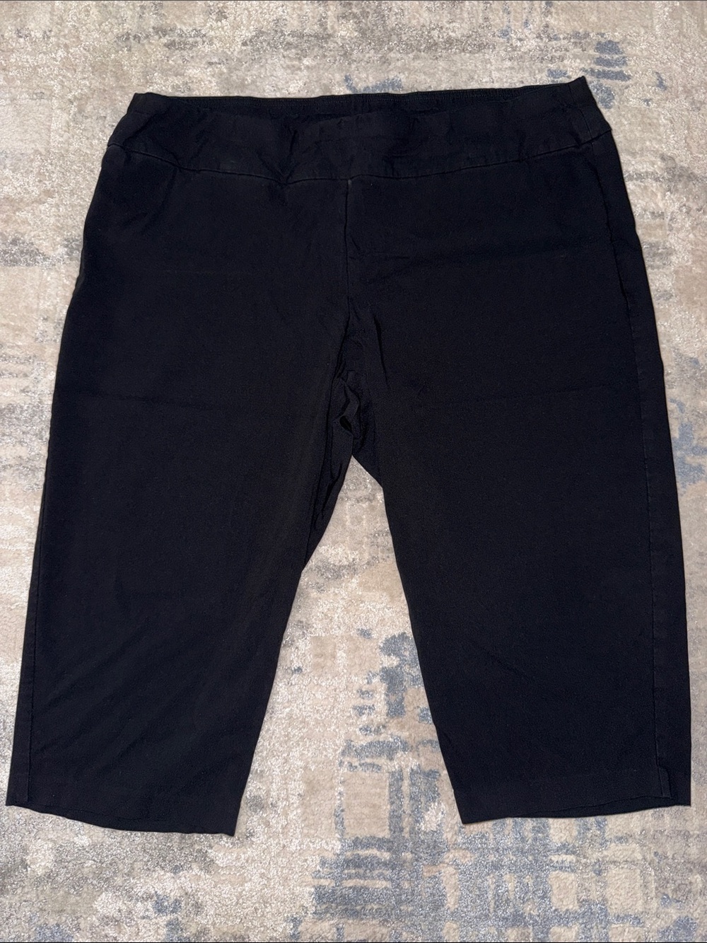 CJ Banks Black Cropped Slim Pull-On Pants